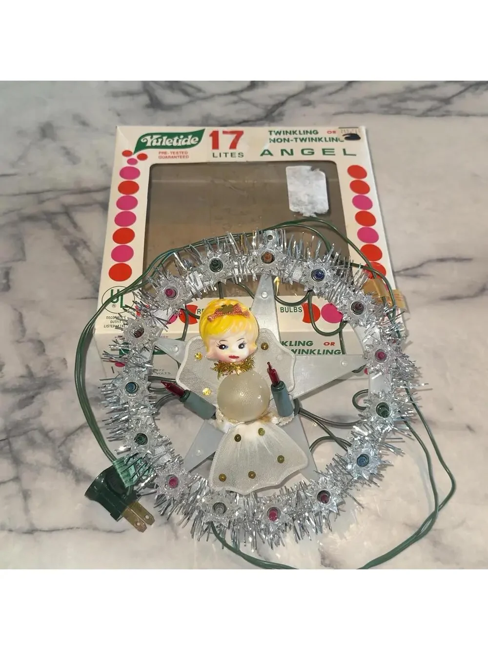 Vintage 1978 Yuletide Twinkling Angel Christmas Tree Topper Star Reflector Light